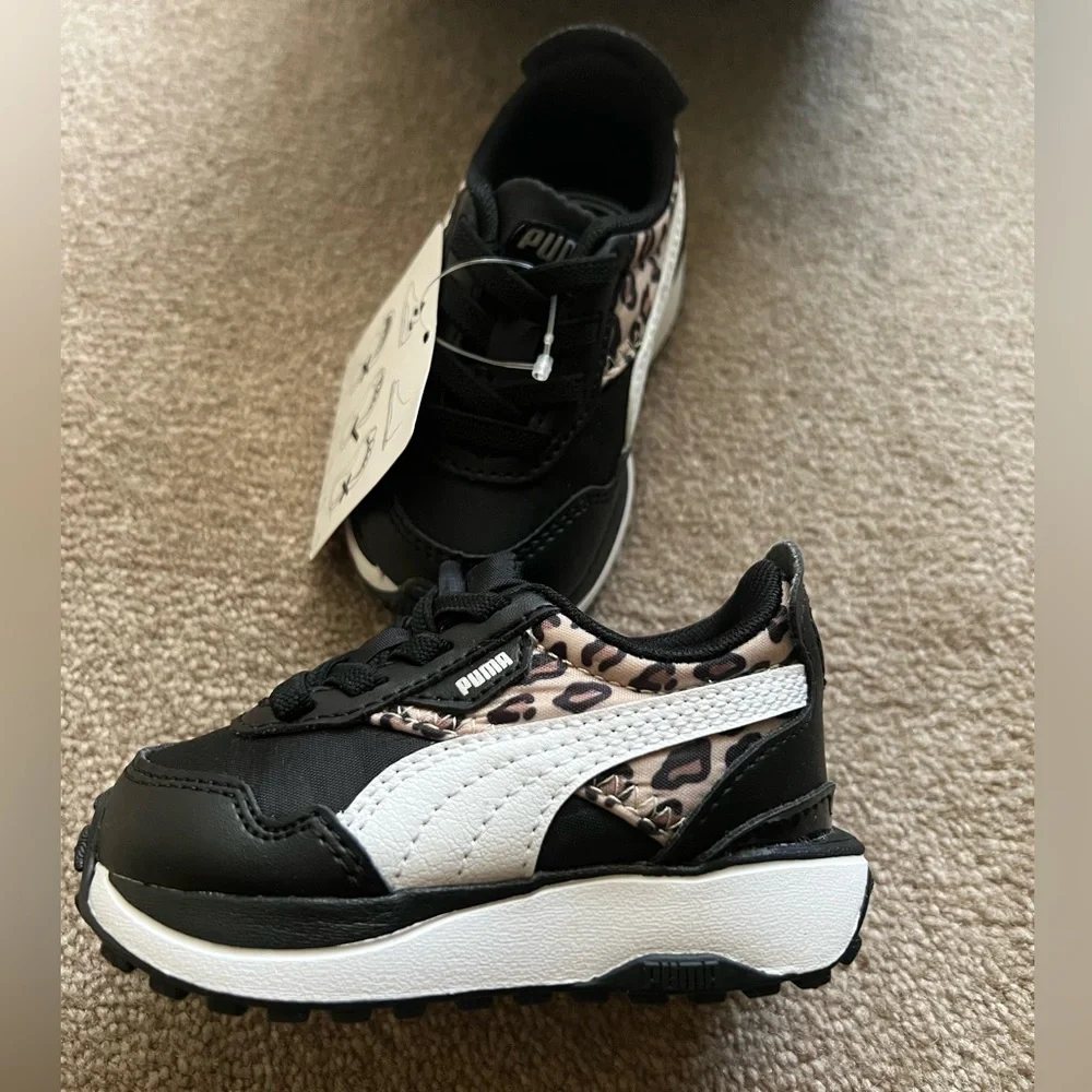 PUMA Cruise Rider‎ Size 4C NEW